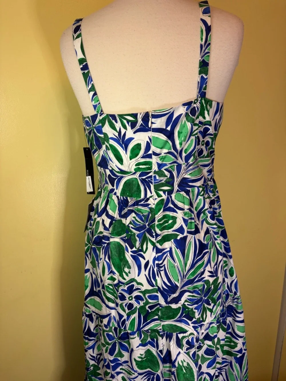 Maggy London Maxi Dress With Pockets - Picture 10 of 11